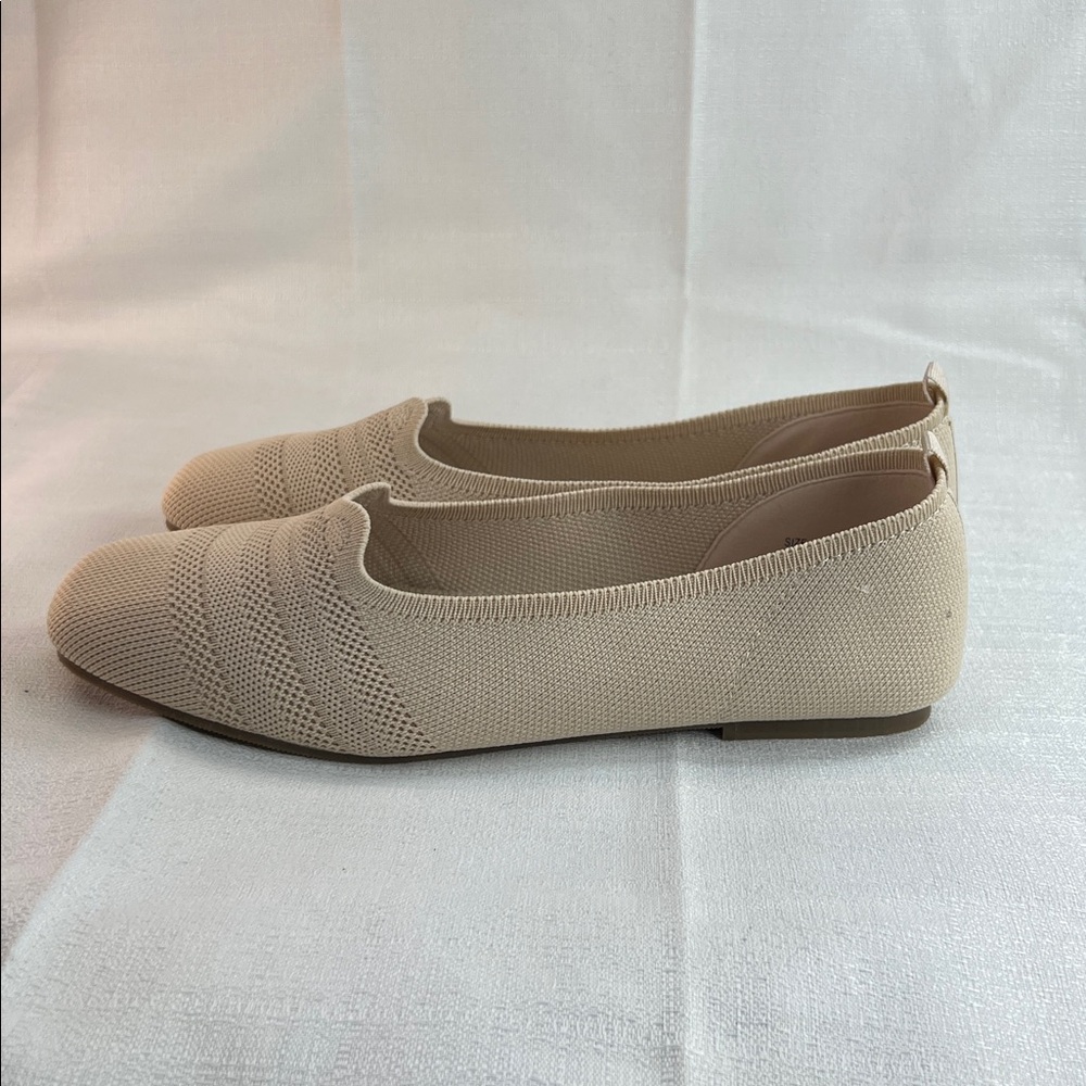 Comfort Knit Scalloped Slip-On Flats in Beige